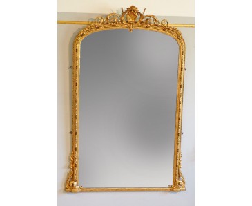 Grand Victorian Gilt Wood Mirror