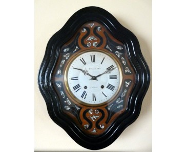 Antique Oval Vineyard Clock