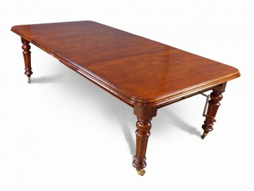 Antique Dining Table - 2 Extensions