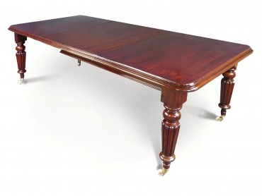 Victorian Dining Table Extends to 229x105 cms