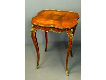 Louis XV style Antique French table - 19th Century