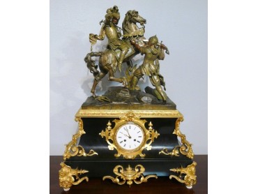 Antique Clock with Sculpture of Battle - Louis Philippe period