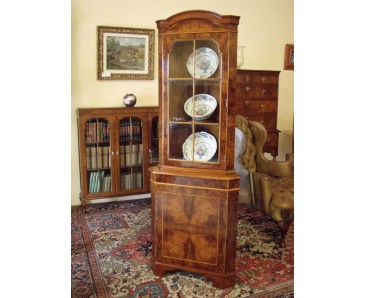 CORNER DISPLAY CABINET WITH CUPBOARD - SPECIAL PRICE